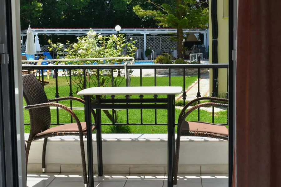 Balcony table and chairs